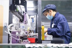 Apa Perbedaan Antara Baterai Lithium dan Baterai Biasa?